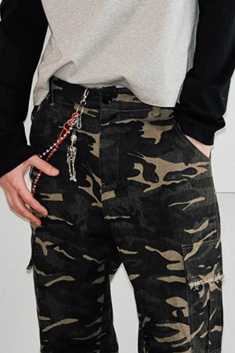 Camouflage Frayed Cargo Pants