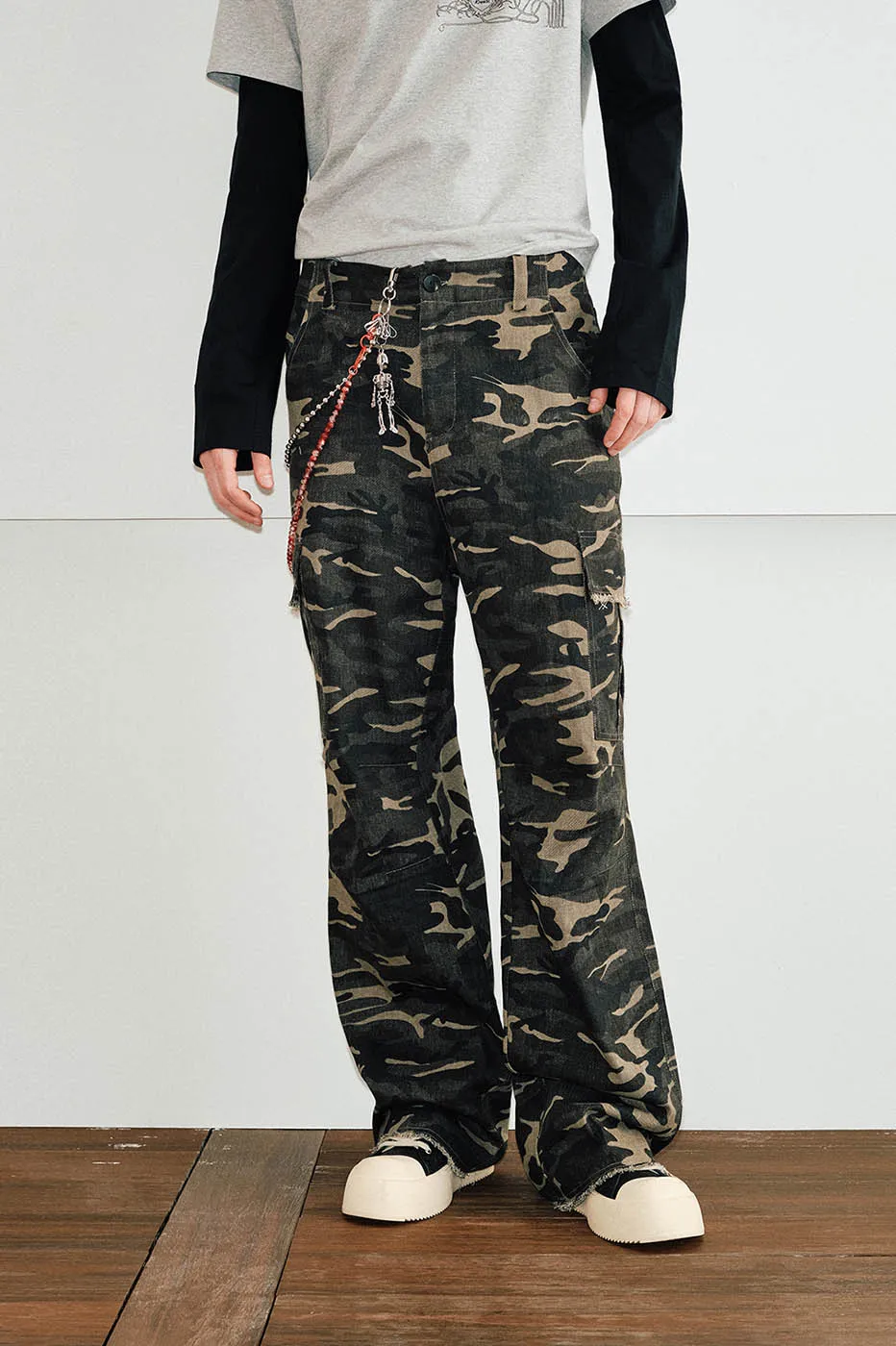 Camouflage Frayed Cargo Pants