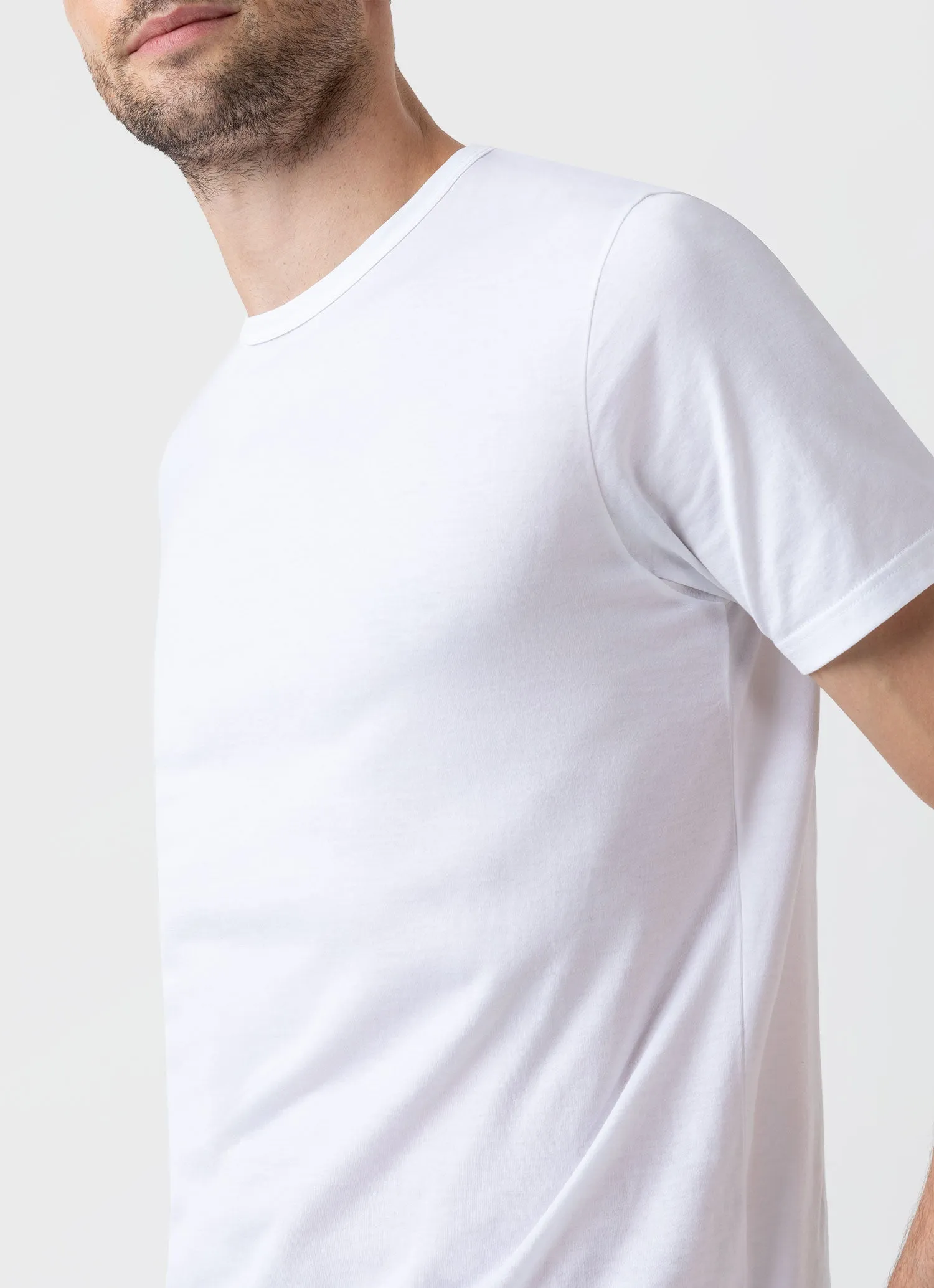 Men's Classic T-shirt in White (BAO COPY)