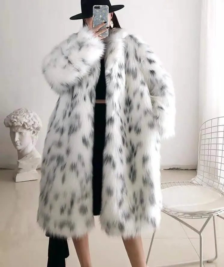 Stylish Women's Snow Leopard Print Faux Fur Winter Jacket